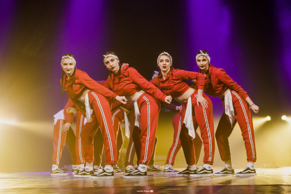 7D1418F4-22BB-4389-A548-71A9C64C2FAE