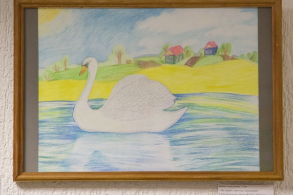 AB6891206B4A95F63DCFAFC28C4045931DE300E329D3D09119pimgpsh_fullsize_distr