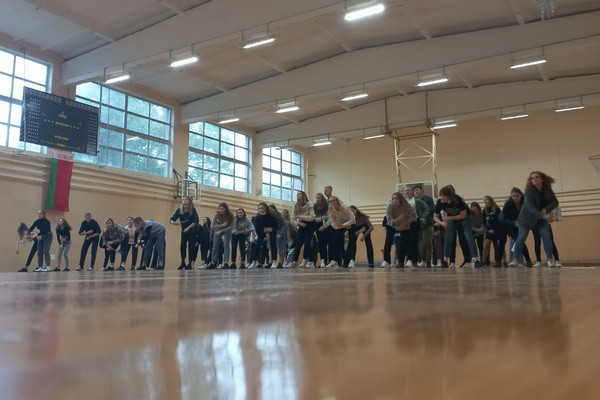 IMG-9f94f6e8fdf7932a4e50df9218764113-V