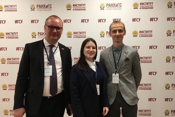 photo5334749956508071445