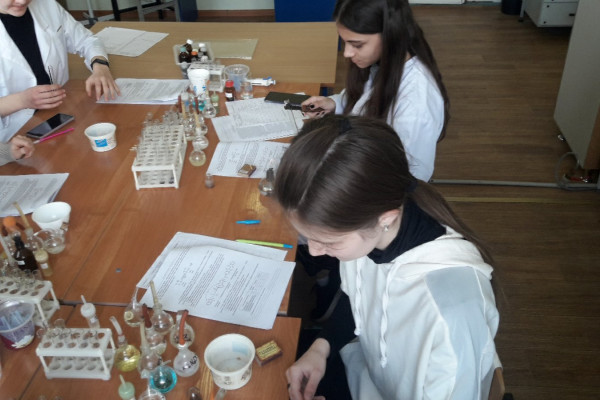 IMG-37f72c07841355135eed41b8ef1ac884-V