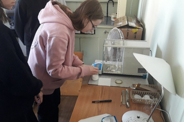 IMG-eddeacc8093a4ca708d26db186a8f626-V