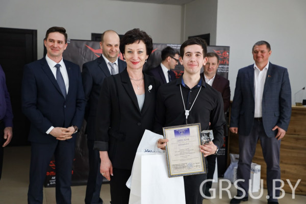 IMG_20220414_192838_329