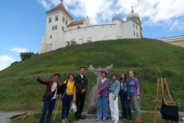 IMG-2da7b1a12b2b010e85eb926bf0a0a2ed-V