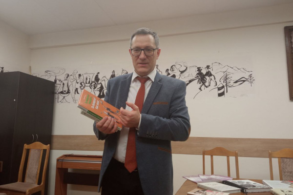 photo_2023-03-03_10-40-16