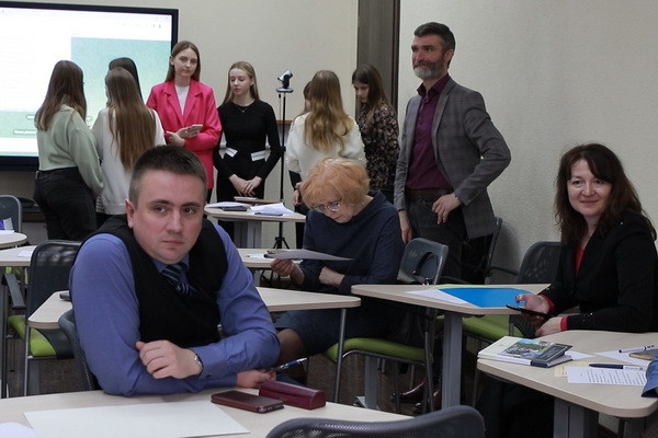 ЛЕКЦИЯ_для_УМУ_АНгл_Фил.00_35_28_08.Still083