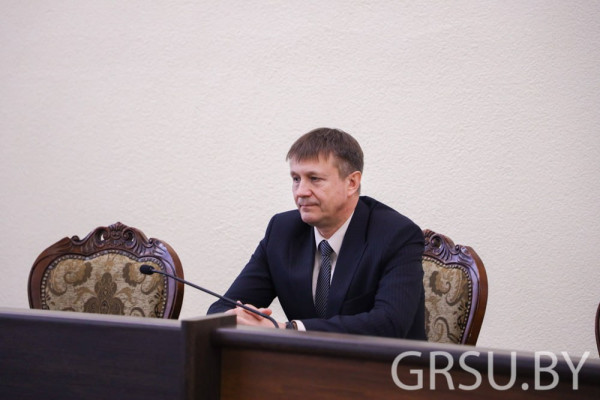 photo_2023-04-14_18-50-27