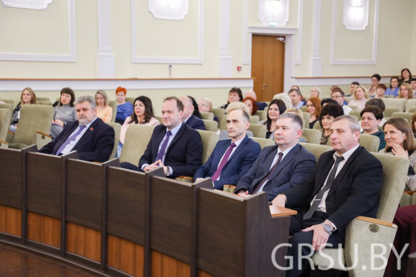 photo_2023-04-14_18-50-30