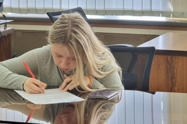 b97cd058-d9aa-41b8-a872-092a64d8ea47