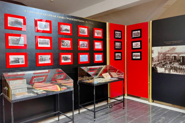 photo_5312147708292747003_y