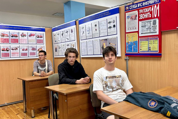 photo_5312147708292747006_y