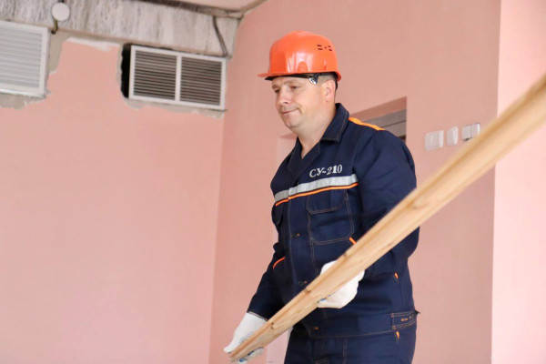 photo_5352757667753477960_y