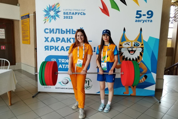 photo_5370879766862875732_y