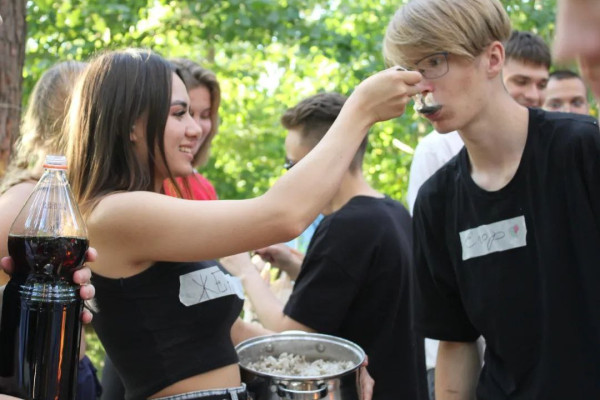 photo_5235622149971103134_y