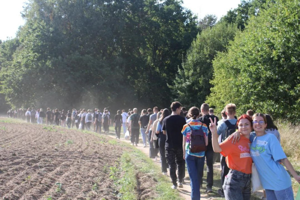 photo_5235622149971103135_y