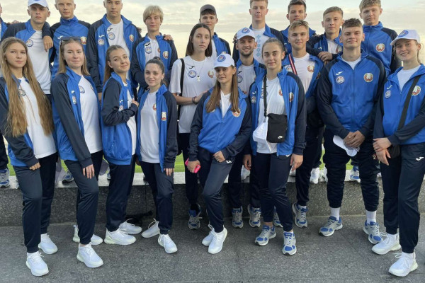 photo_5256099402987197516_y