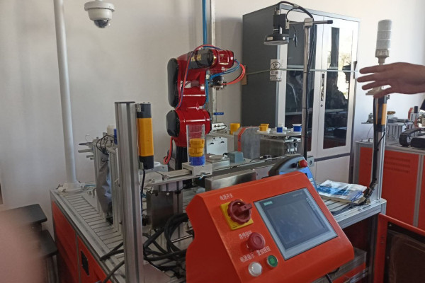 photo_5321236133968991441_y