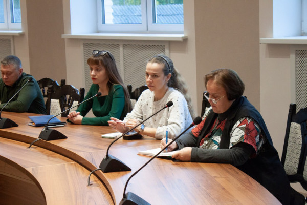 photo_5321042753066488329_y