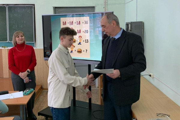 photo_5251418915131741567_y