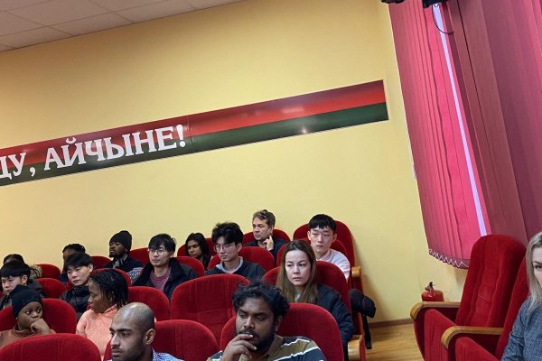 photo_5291903762195140804_x