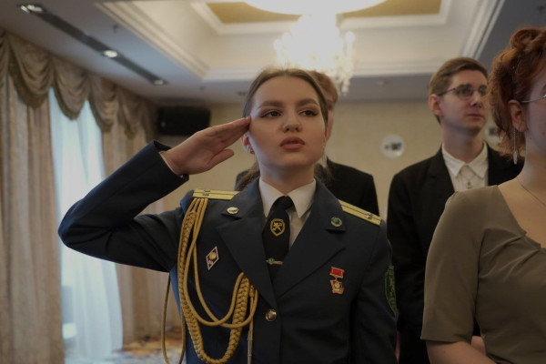 photo_5296245733613230287_y