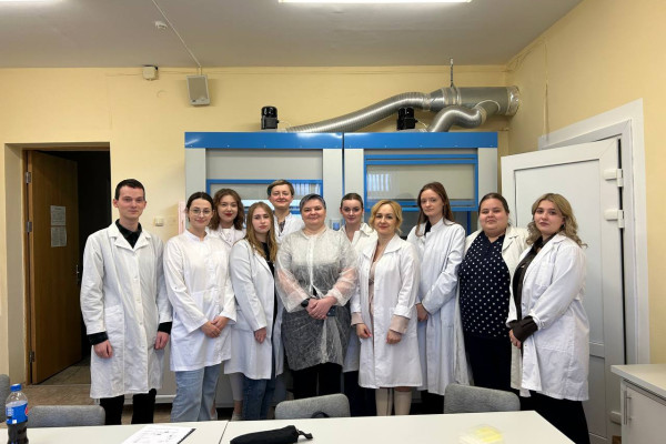 photo_5190700773489629016_y