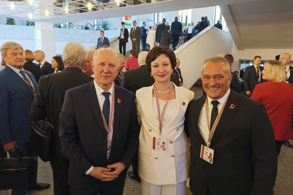 photo_2024-04-24_13-36-06