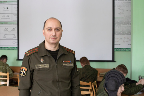 photo_5341762315252520229_y