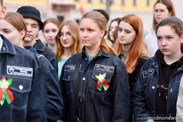 photo_5411575187582867516_x