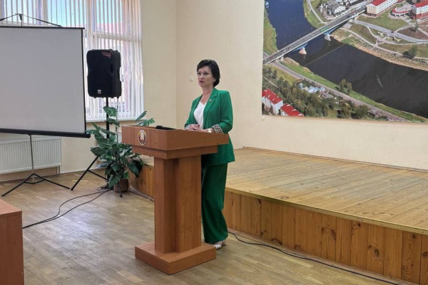 photo_5454230066872573378_y