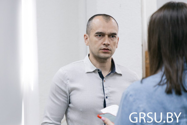 photo_5472337734891855255_y