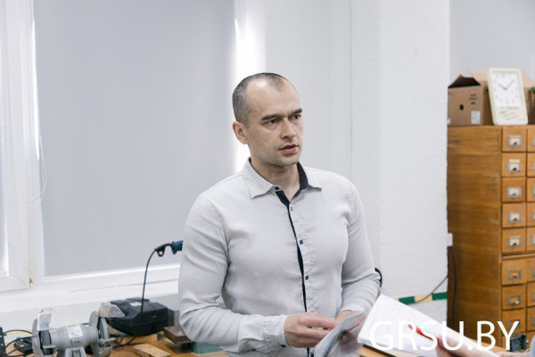 photo_5472337734891855256_y