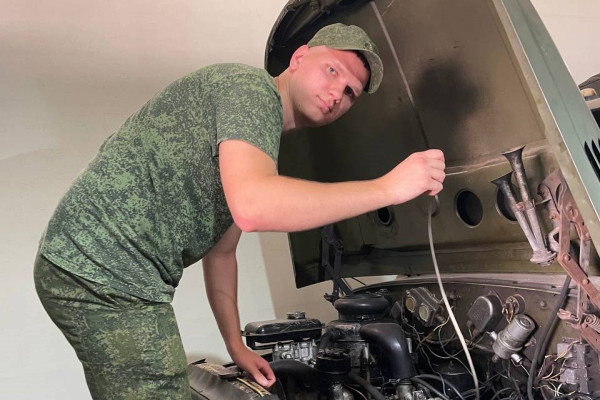 photo_5267241952607329237_y