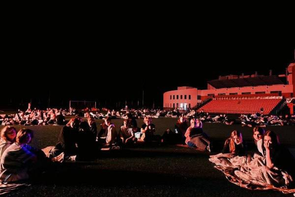 photo_5262866484739301708_x