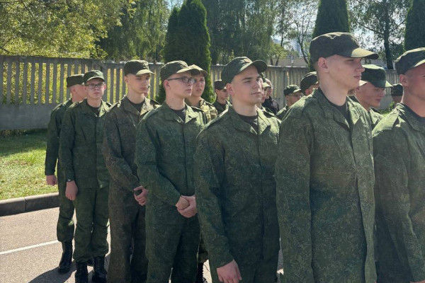 photo_5289778805650613334_y