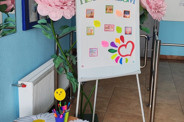 photo_5429578651105615676_y