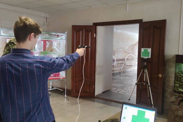 photo_5213050185570183069_y