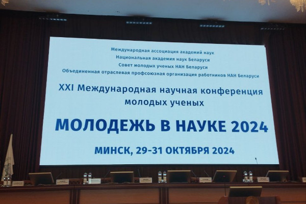 photo_5262702498592972670_y