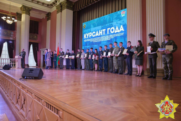 photo_5269619221300635664_y