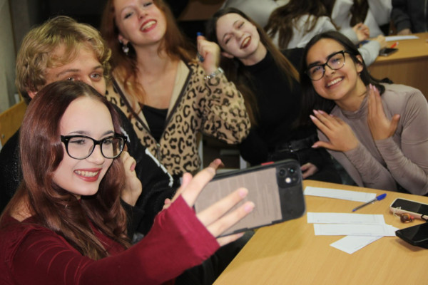 photo_5307497414057387361_y