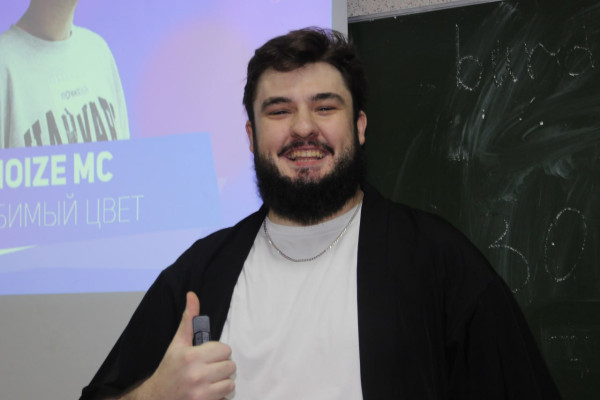 photo_5307497414057387365_y