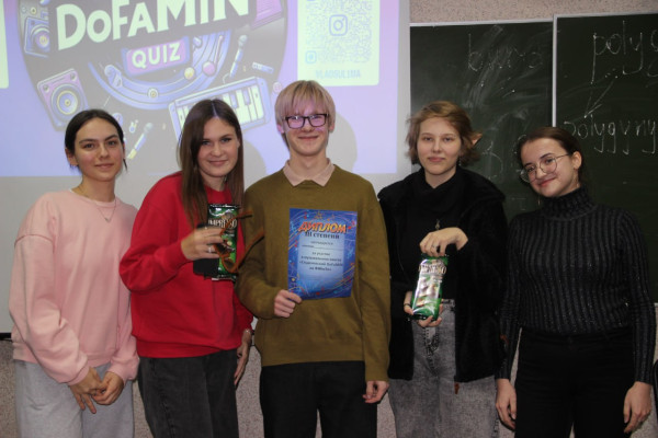 photo_5307497414057387370_y