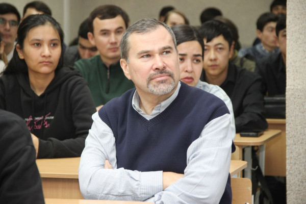 photo_5350695946012451743_y