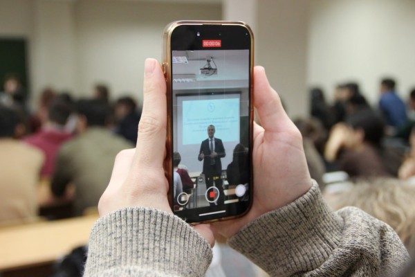 photo_5350695946012451744_y