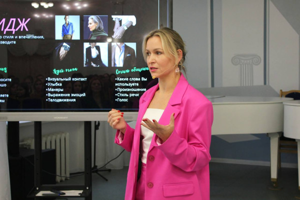 photo_5355250252023719749_y