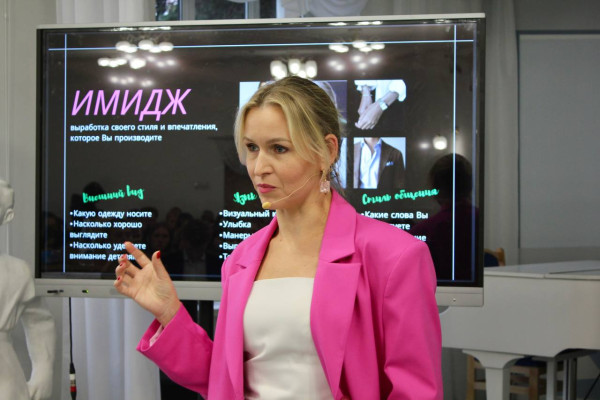 photo_5355250252023719750_y