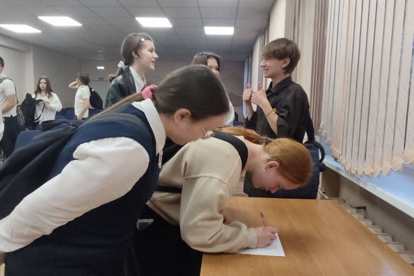 photo_5375289787742807698_y