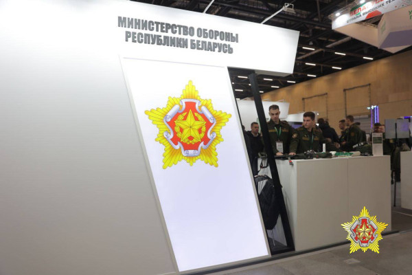 photo_5442900638930430081_y