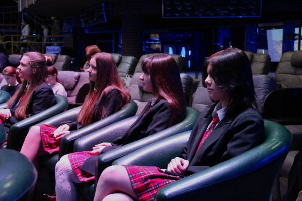 photo_5202034852881361500_y