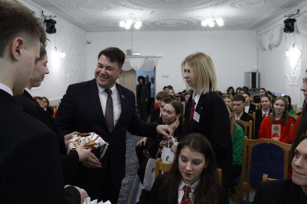 photo_5224318788185484052_w